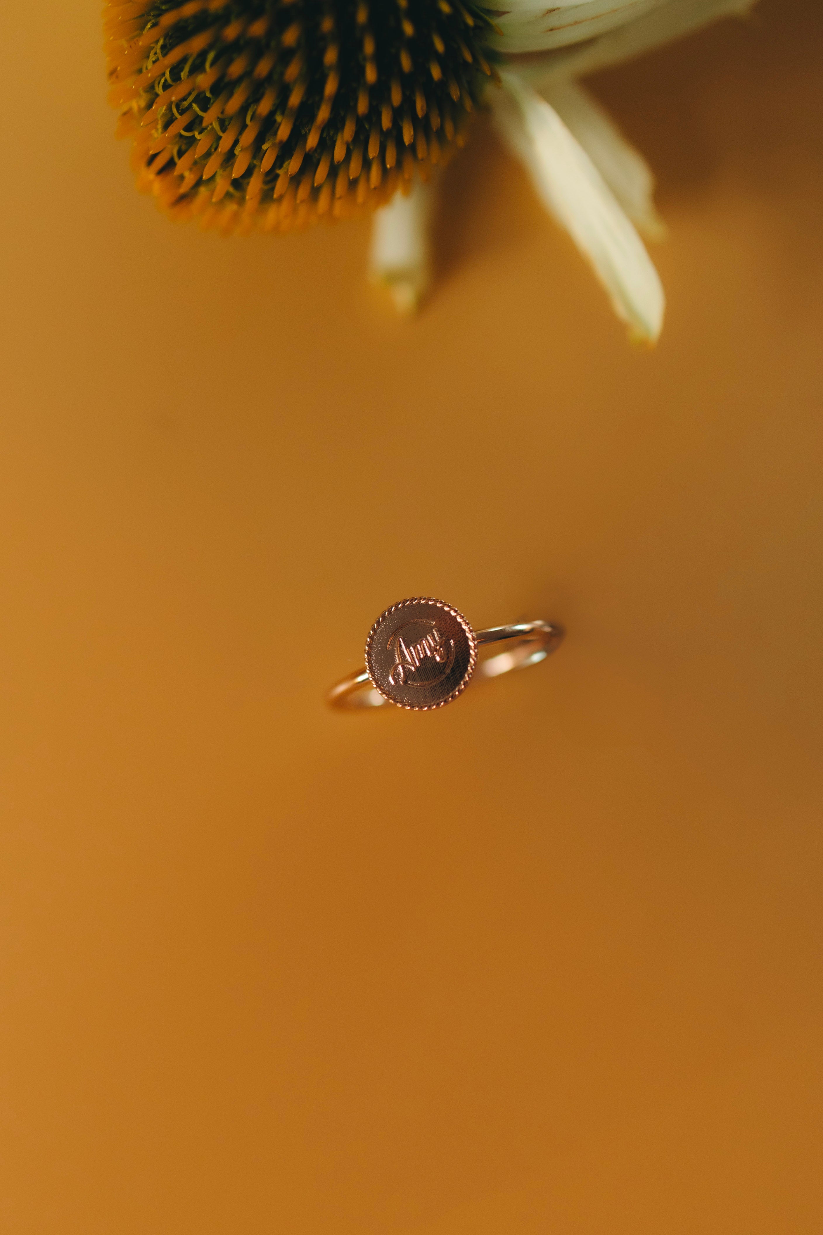 Turbulence in the world of Gold