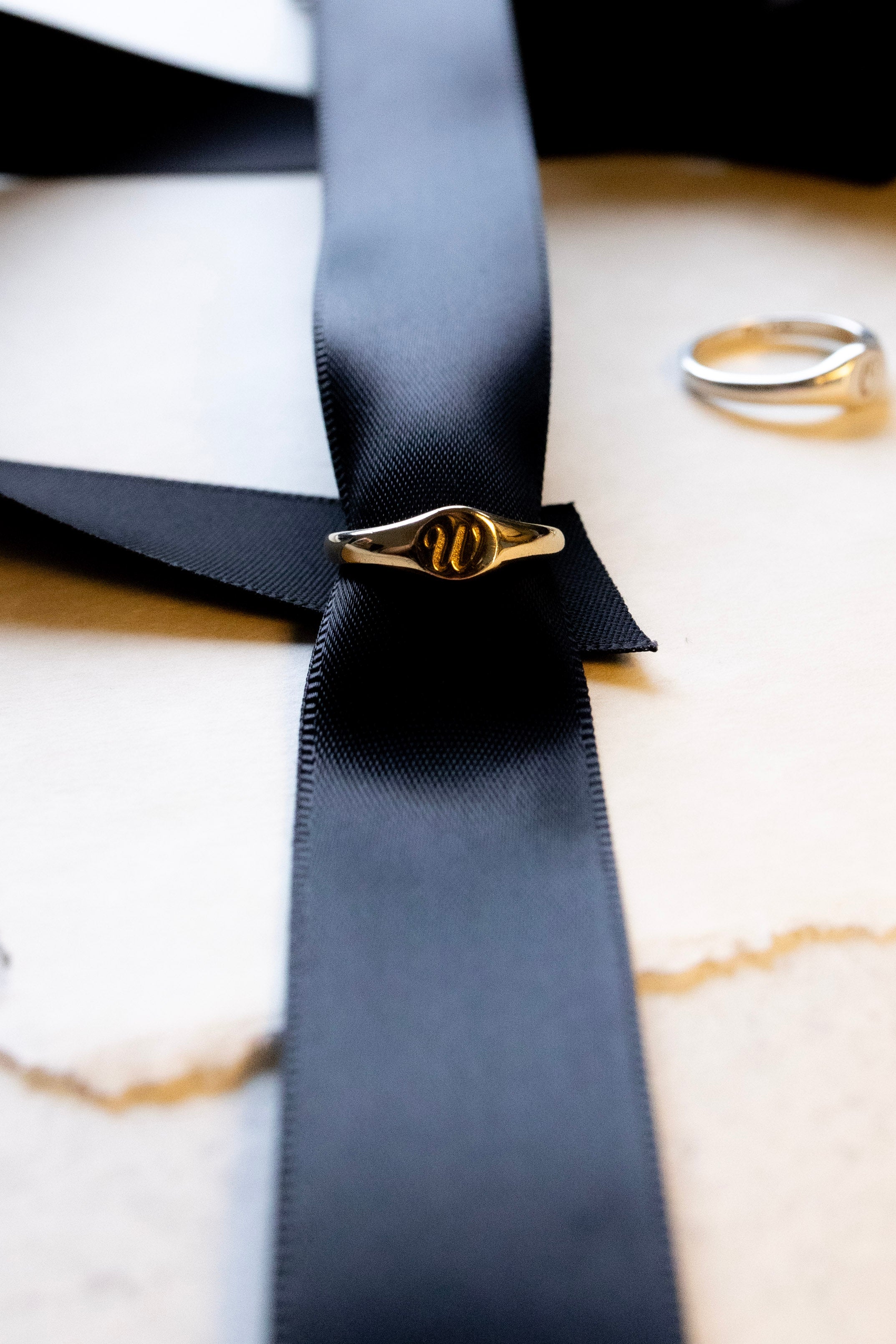 Bea Pinky Signet Ring